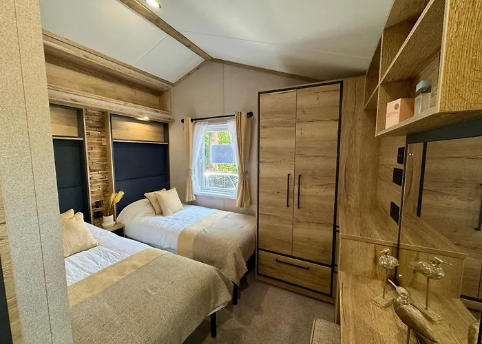Aberdunant Hall Holiday Park